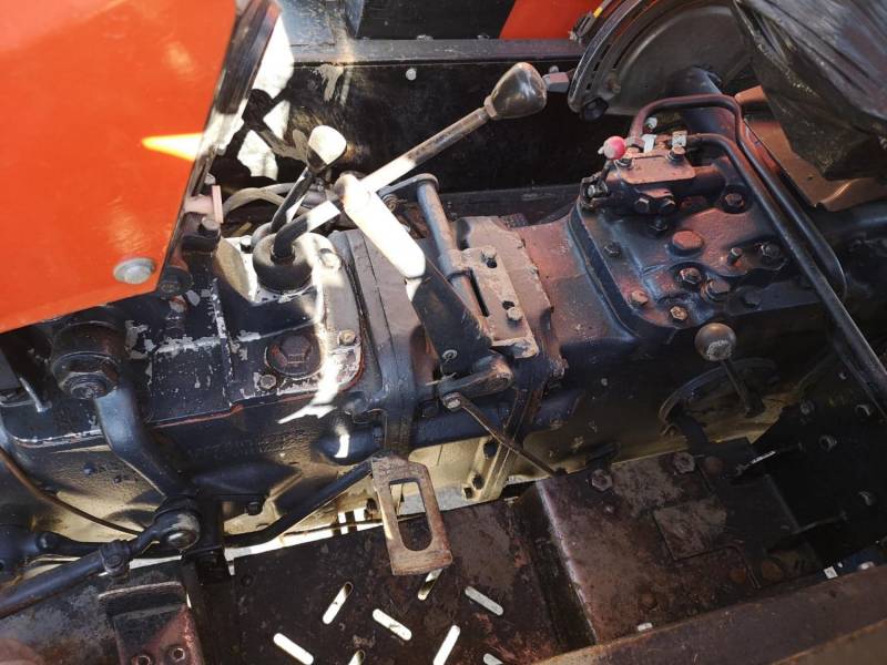 ox_sprzedam-massey-ferguson-255