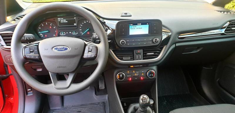 ox_ford-fiesta-mk8-11-klimatyzacja-usb-bluetooth-9-tyskm-201819r
