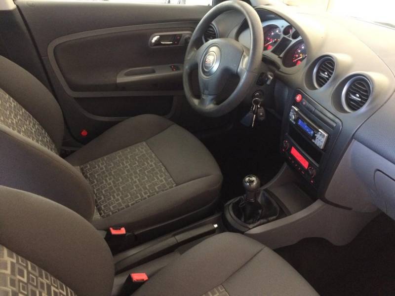 ox_seat-ibiza-14-benzyna-klimatronik-2008-rok