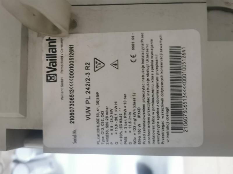 ox_kociol-piec-gazowy-dwufunkcyjny-vaillant-24kw-vuw-2422-3-r2
