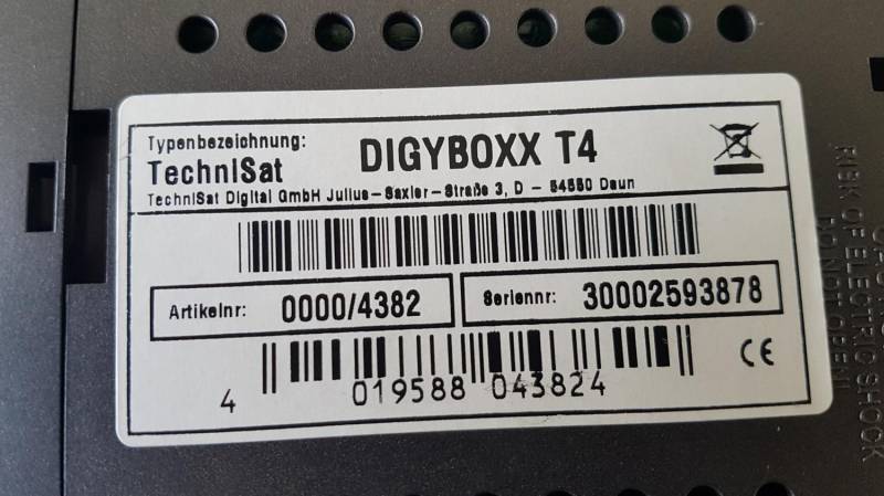 ox_sprzedam-tuner-do-telewizji-naziemnej-technisat-dlgyboxx-t4