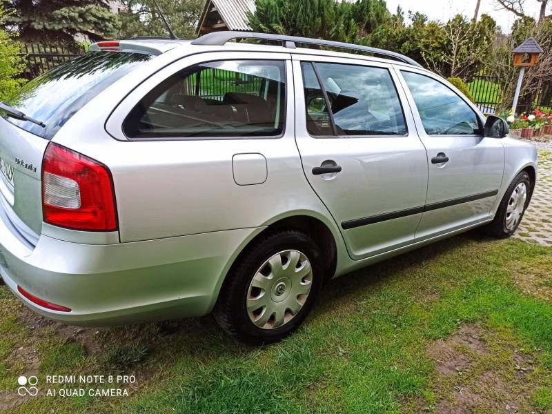 ox_skoda-octavia-2011