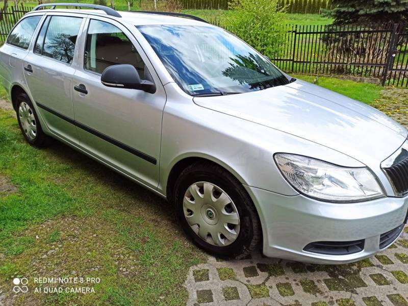 ox_skoda-octavia-2011