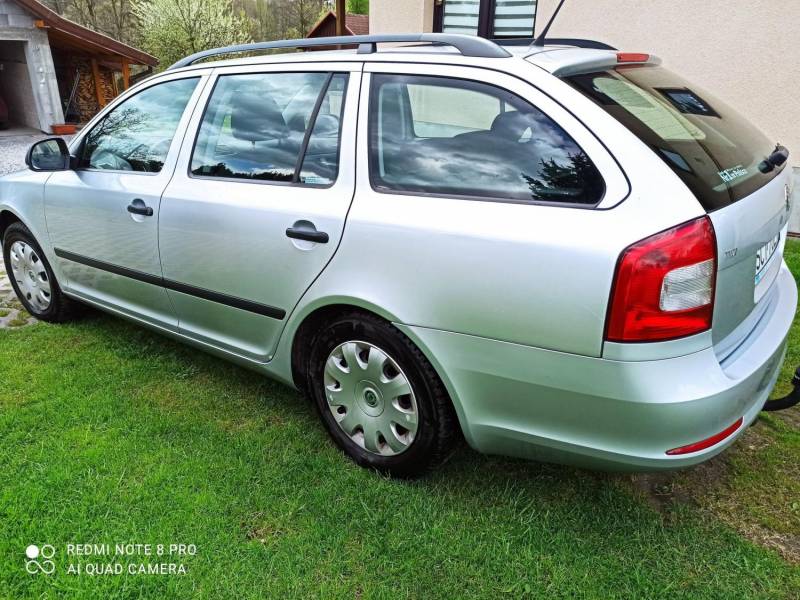 ox_skoda-octavia-2011