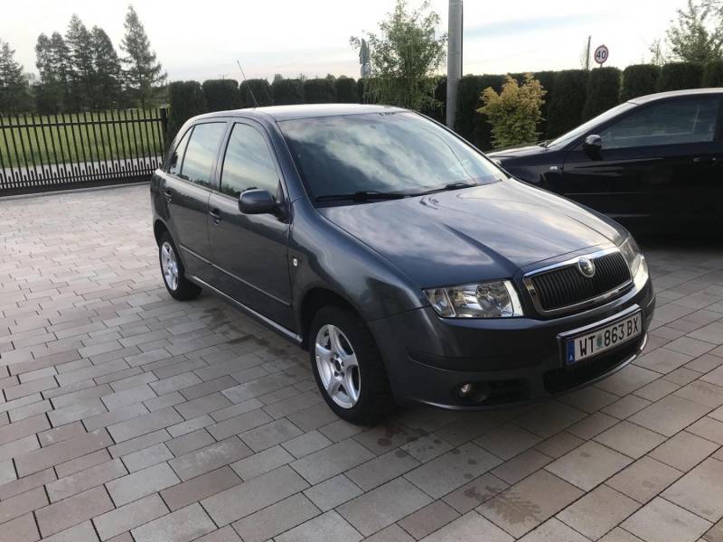 ox_skoda-fabia-12-benzyna-klima-2007r