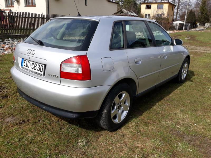 ox_sprzedam-audi-a3