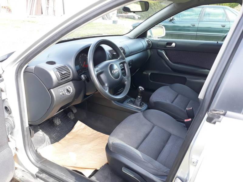 ox_sprzedam-audi-a3
