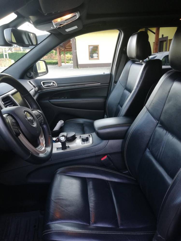 ox_jeep-grand-cherokee