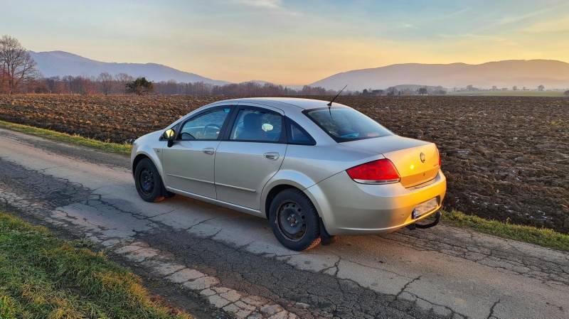 ox_fiat-linea-2009-lpg