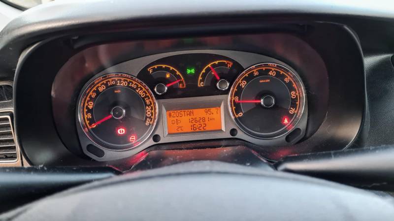 ox_fiat-linea-2009-lpg