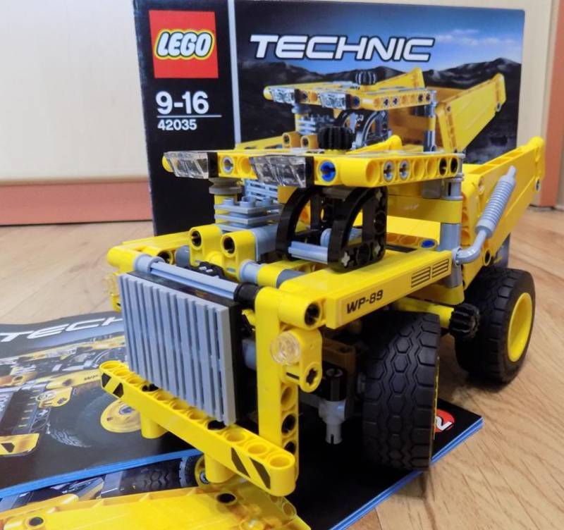 ox_lego-42035-technic-ciezarowka-gornicza