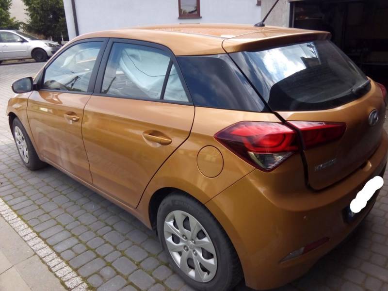ox_hyundai-i20-20162017-52-tys-km-serwisowany-uszkodzony