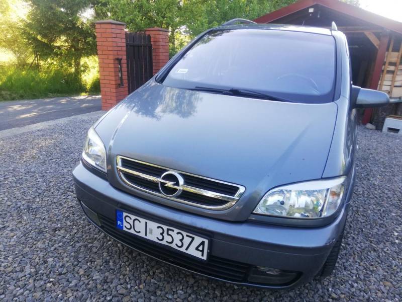 ox_sprzedam-opel-zafira-7-osobowy-2005-diesel-20-tdi