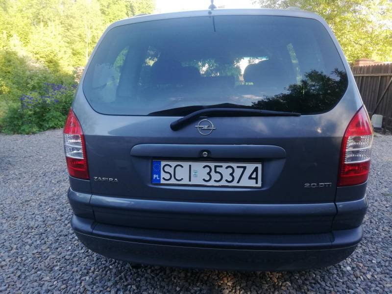 ox_sprzedam-opel-zafira-7-osobowy-2005-diesel-20-tdi