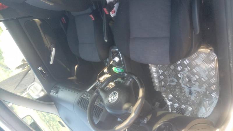 ox_sprzedam-vw-golf-4-19-tdi