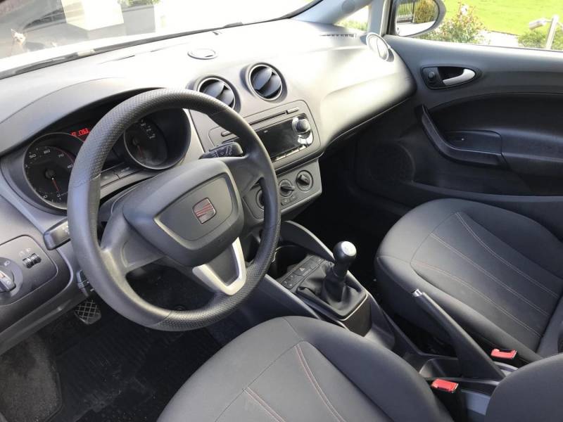 ox_seat-ibiza-12-benzyna-klimatyzacja-rok-2010