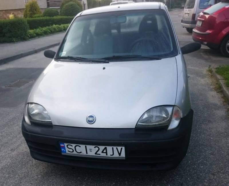 ox_fiat-seicento-2003-r