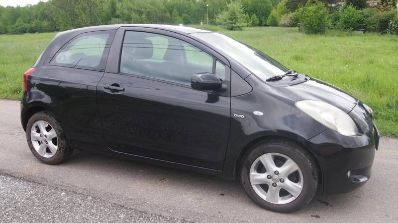 ox_toyota-yaris-14-d4d