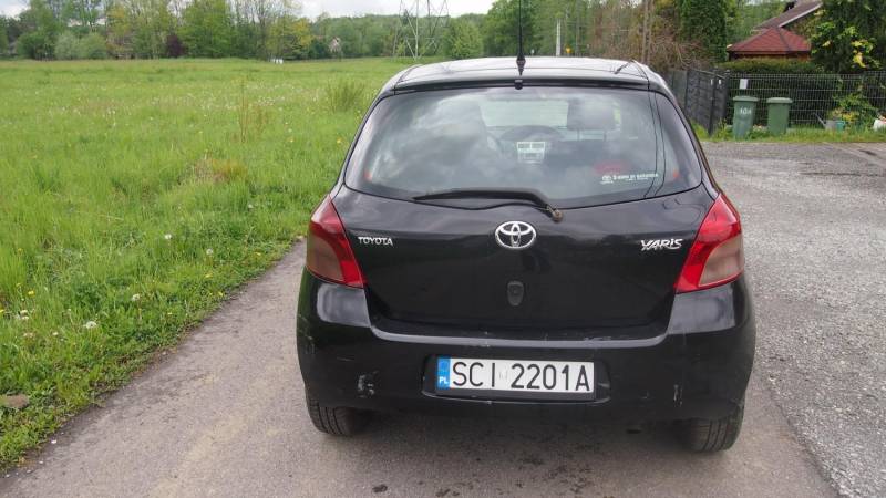 ox_toyota-yaris-14-d4d