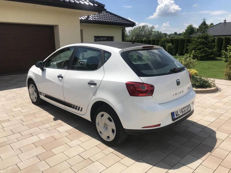 ox_seat-ibiza-12-benzyna-klimatronik-tempomat-2011-rokprzebieg-94tyskm