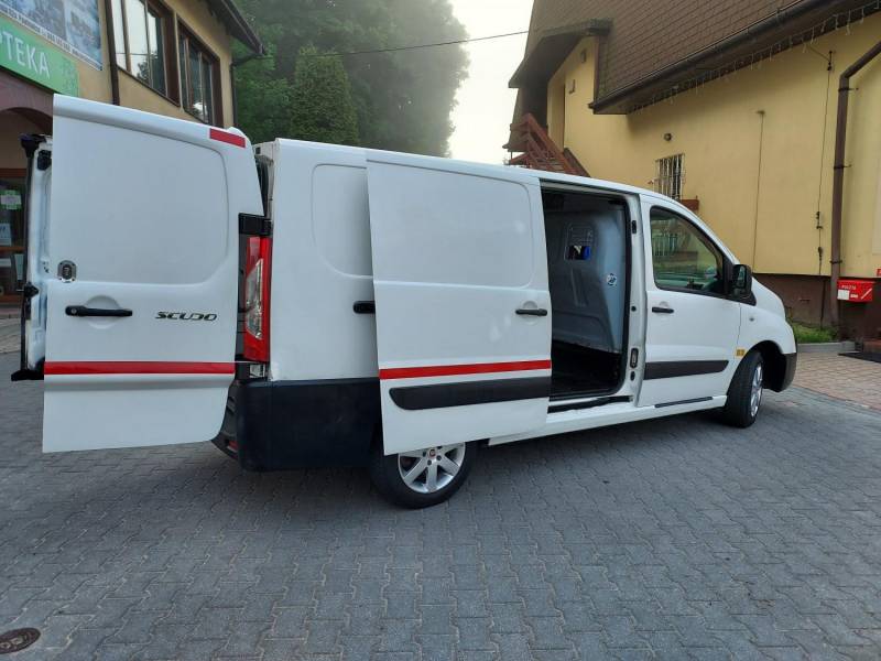ox_fiat-scudo-20-d-120-km-3-os-2011r-klimatyzacja-prywatny-z-domu