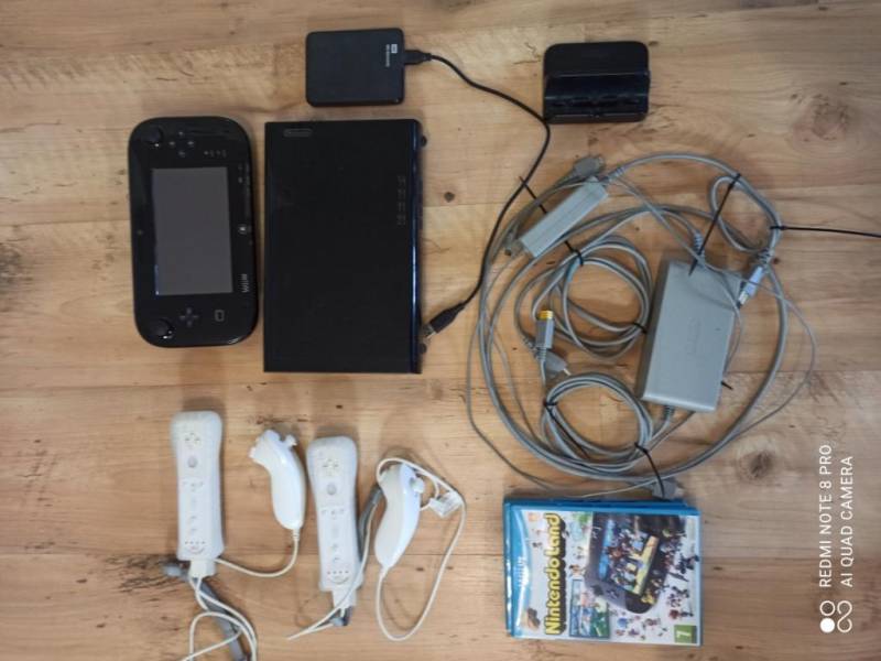 ox_konsola-nintendo-wii-u-32gb-premium-black