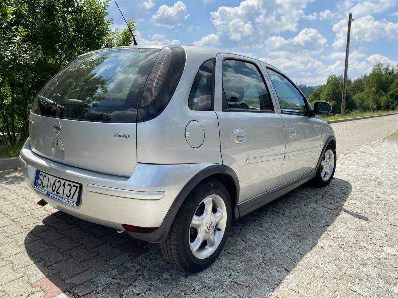 ox_sprzedam-opel-corsa-c-2005-diesel