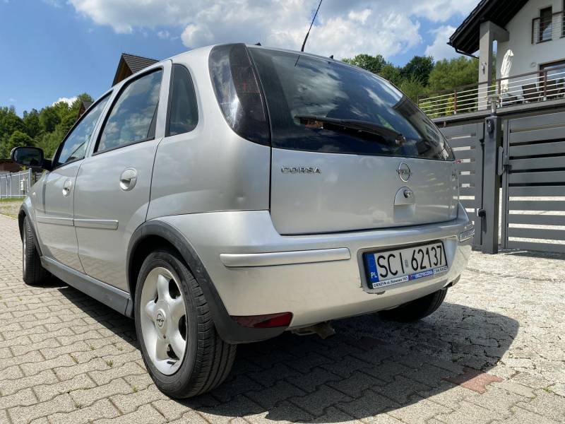 ox_sprzedam-opel-corsa-c-2005-diesel