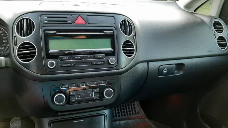 ox_volkswagen-golf-plus