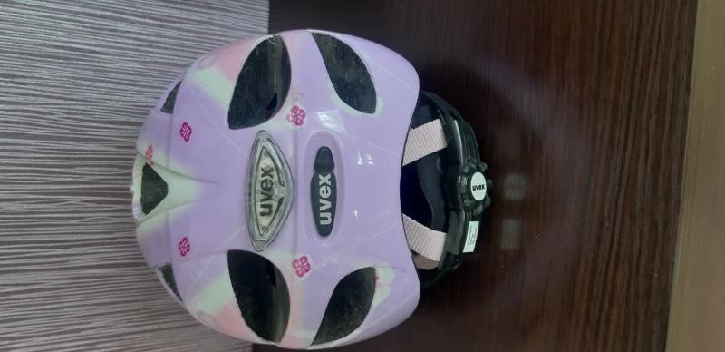 ox_sprzedam-kask-uvex-hero-49-55cm-dla-dziewczynki