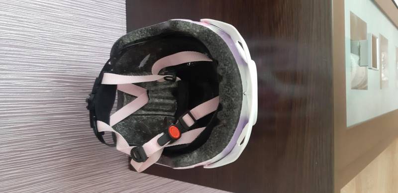 ox_sprzedam-kask-uvex-hero-49-55cm-dla-dziewczynki