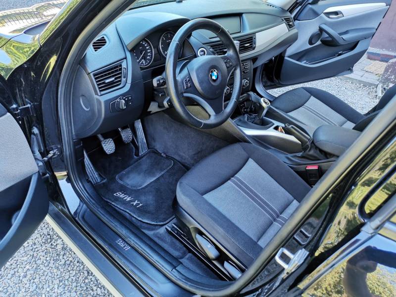 ox_bmw-x1