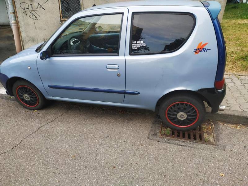 ox_fiat-seicento-2003r