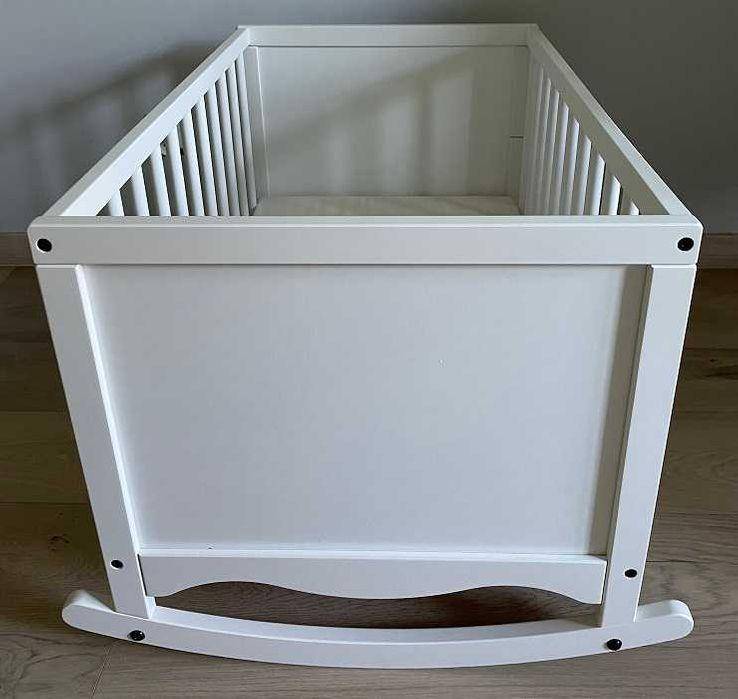 ox_kolyska-ikea-solgul-z-materacem-i-dwoma-przescieradlami