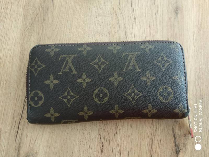 ox_portfel-damski-louis-vuitton