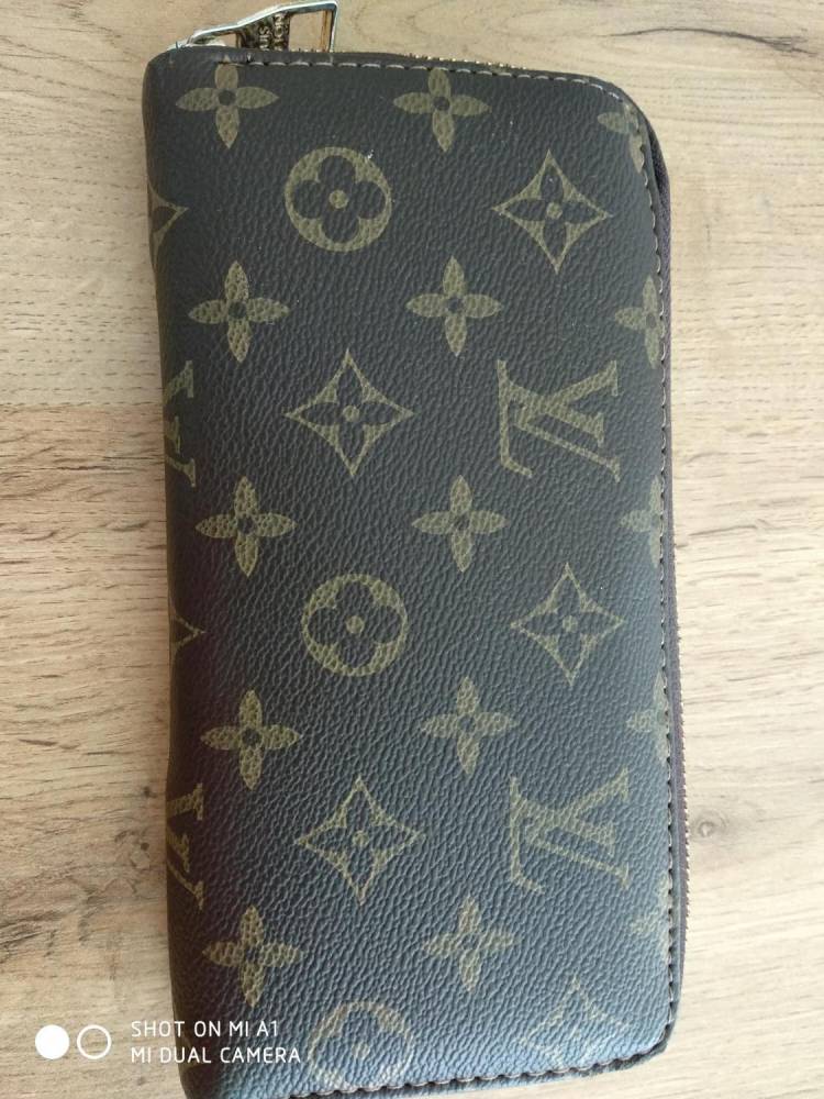 ox_portfel-damski-louis-vuitton