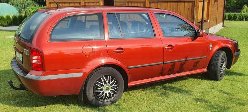 ox_skoda-octavia-i-4x4-polski-salon