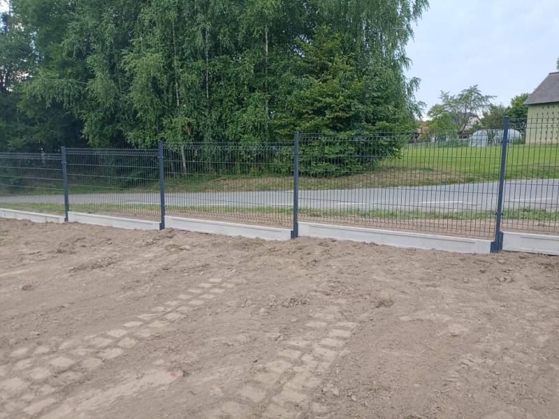 ox_ogrodzenia-bramy-furtki-balustrady-montaz