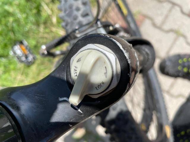 ox_rower-gorski-kross-level-a4-mtb-deore-kola-26-cali