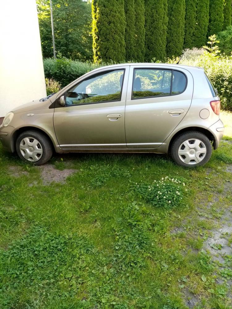 ox_toyota-yaris