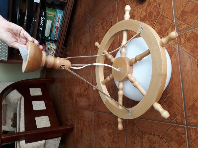 ox_lampe-sufitowa-drewno-szklo-sprzedam