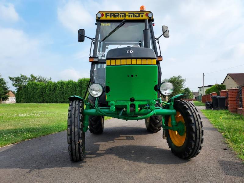 ox_farm-mot-250-d-1996r-tylko-1460-mth-z-plugiem-do-odsniezania-lub-bez