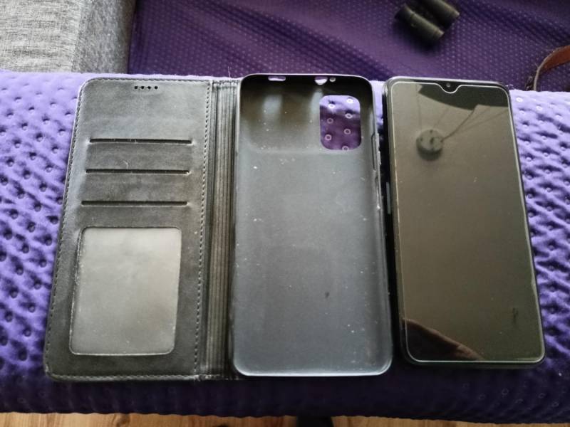 ox_sprzedam-telefon-poco-m3-644gb