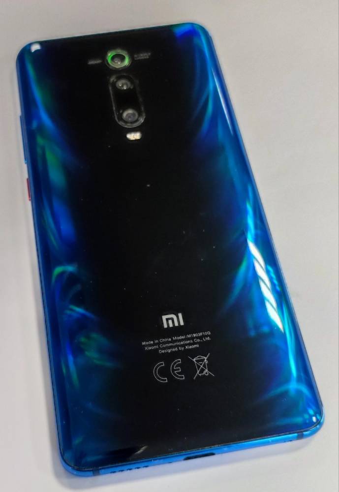 ox_sprzedam-smartfon-xiaomi-mi-9t-6gb-ram-64gb-rom