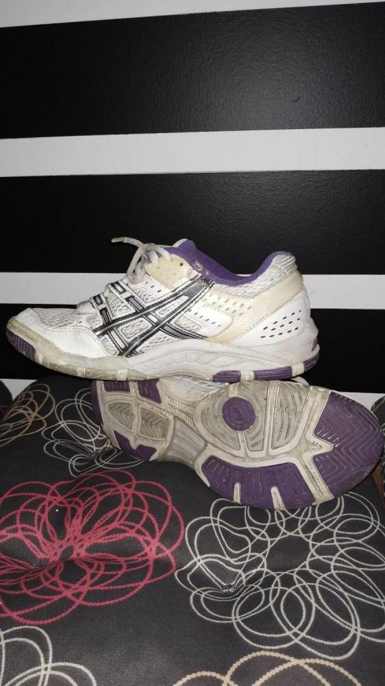 ox_adidasy-asics