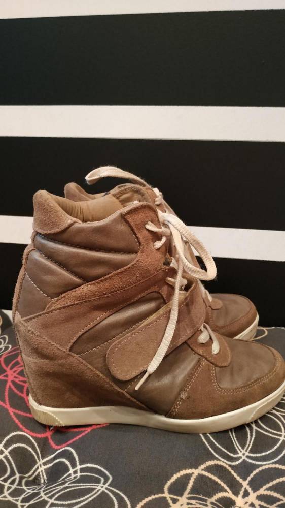 ox_buty