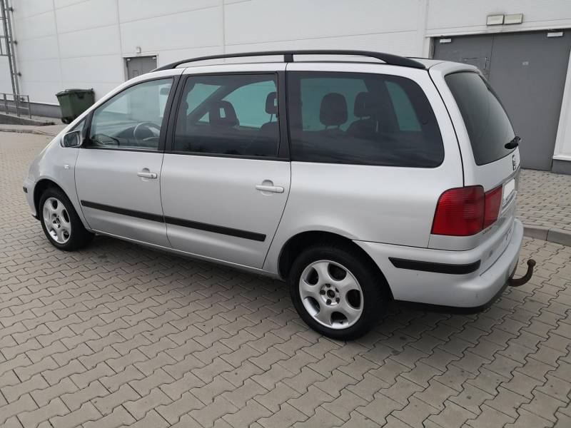 ox_seat-alhambra-4x4-19tdi-150km-7-os-grz-przednia-szyba-jak-vw-sharan