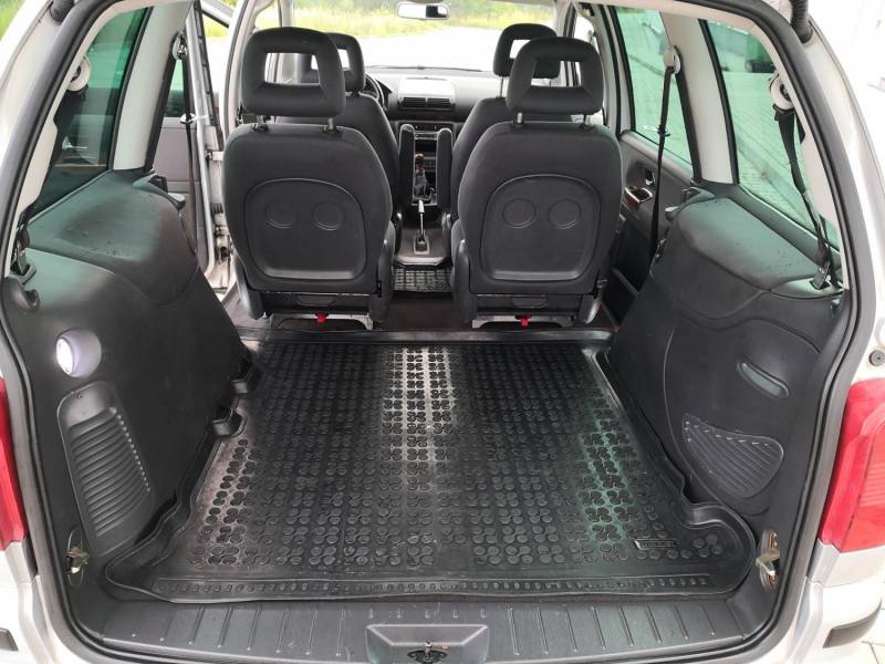 ox_seat-alhambra-4x4-19tdi-150km-7-os-grz-przednia-szyba-jak-vw-sharan