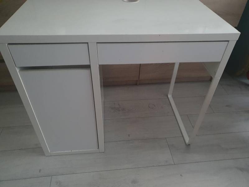ox_oddam-biurko-ikea-micke