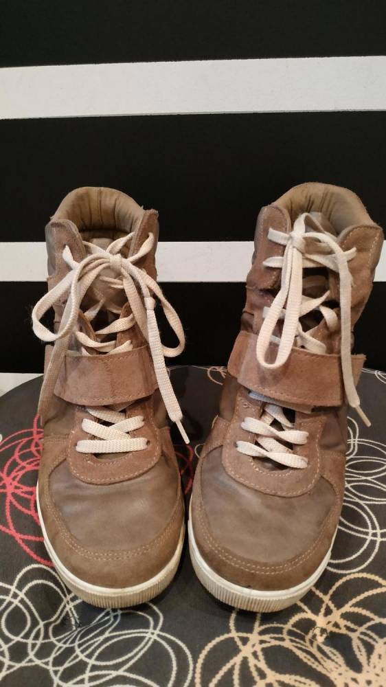 ox_buty-office-london